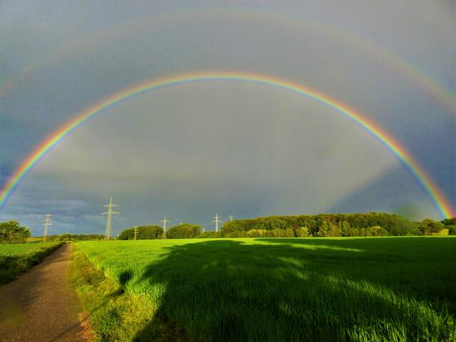 Die Regenbogenbrücke - Verbindung zwischen Himmel und Erde