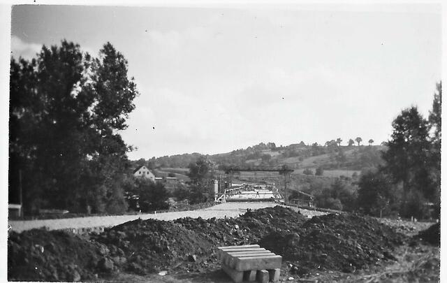 Bau der neuen Jagstbrücke 1955