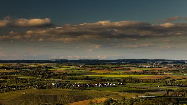Vom Heuberg übers Land