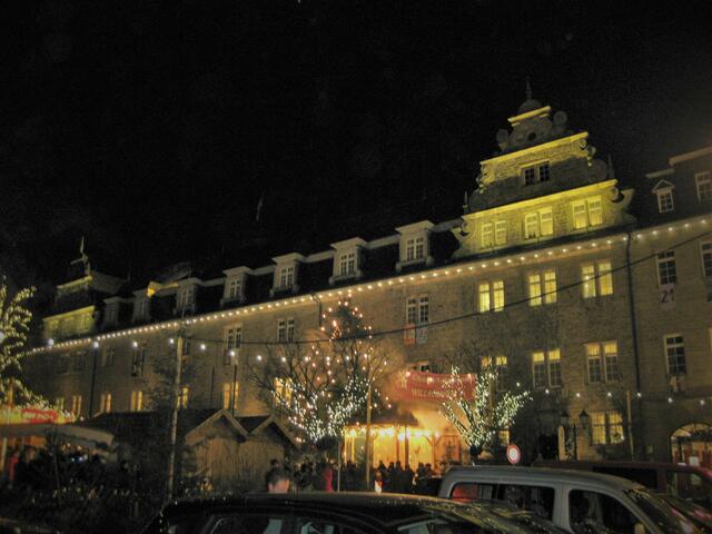 Weihnachtliche Schloßbeleuchtung in Öhrigen