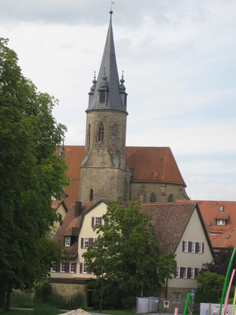 Blick auf die Stiftskirche Öhringen -1-