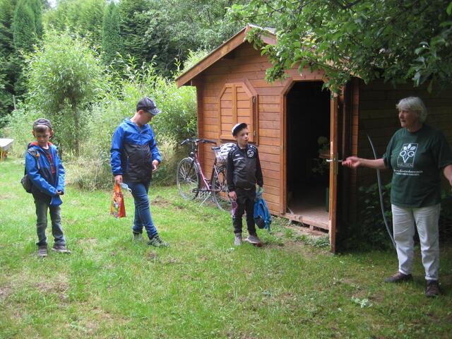 Begrüßung durch die 1. Vorsitzende des Vereins und Erläuterung der Verhaltensregeln.