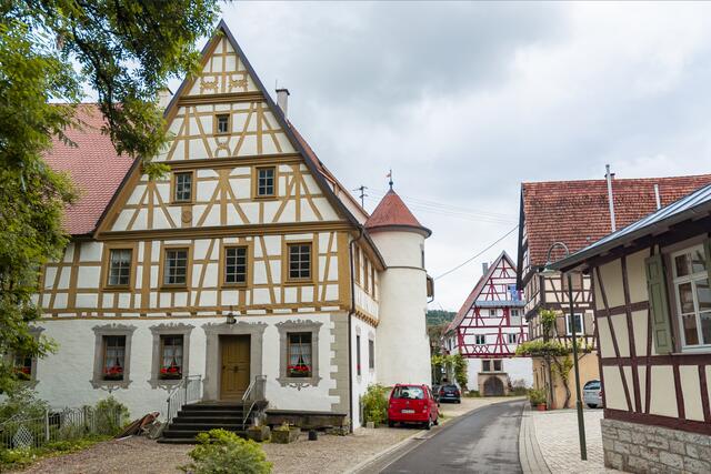 Widdern Gemmingensche Schloss & Fachwerkhäuser