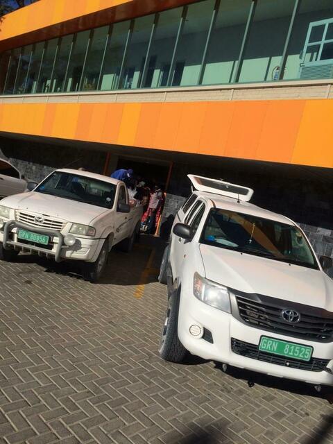 Der Landrat holt die Pakete ab | Foto: genehmigt