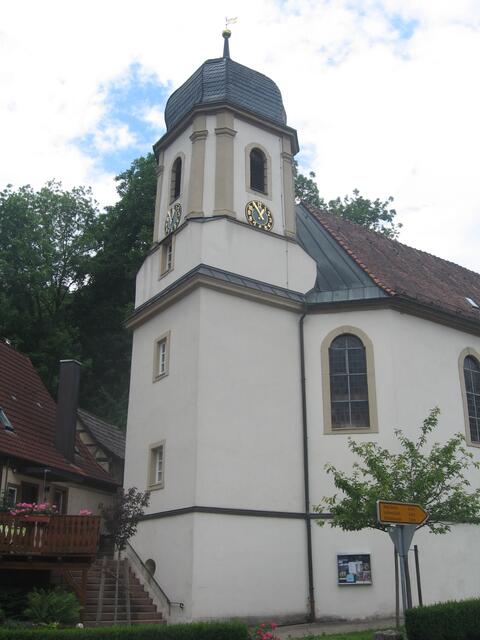 Und wieder zurück. Kirche Unterkessach.