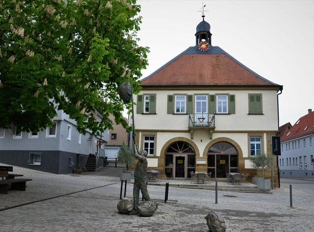 Altes Rathaus von Ittlingen jetzt ein Cafe