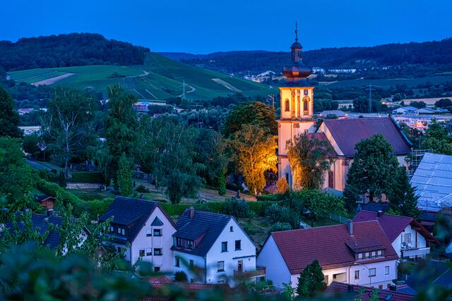 Binswanger Kirche zur blauen Stunde