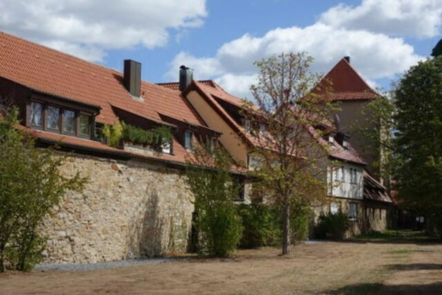 südliche Stadtmauer am Klostergraben mit Centturm