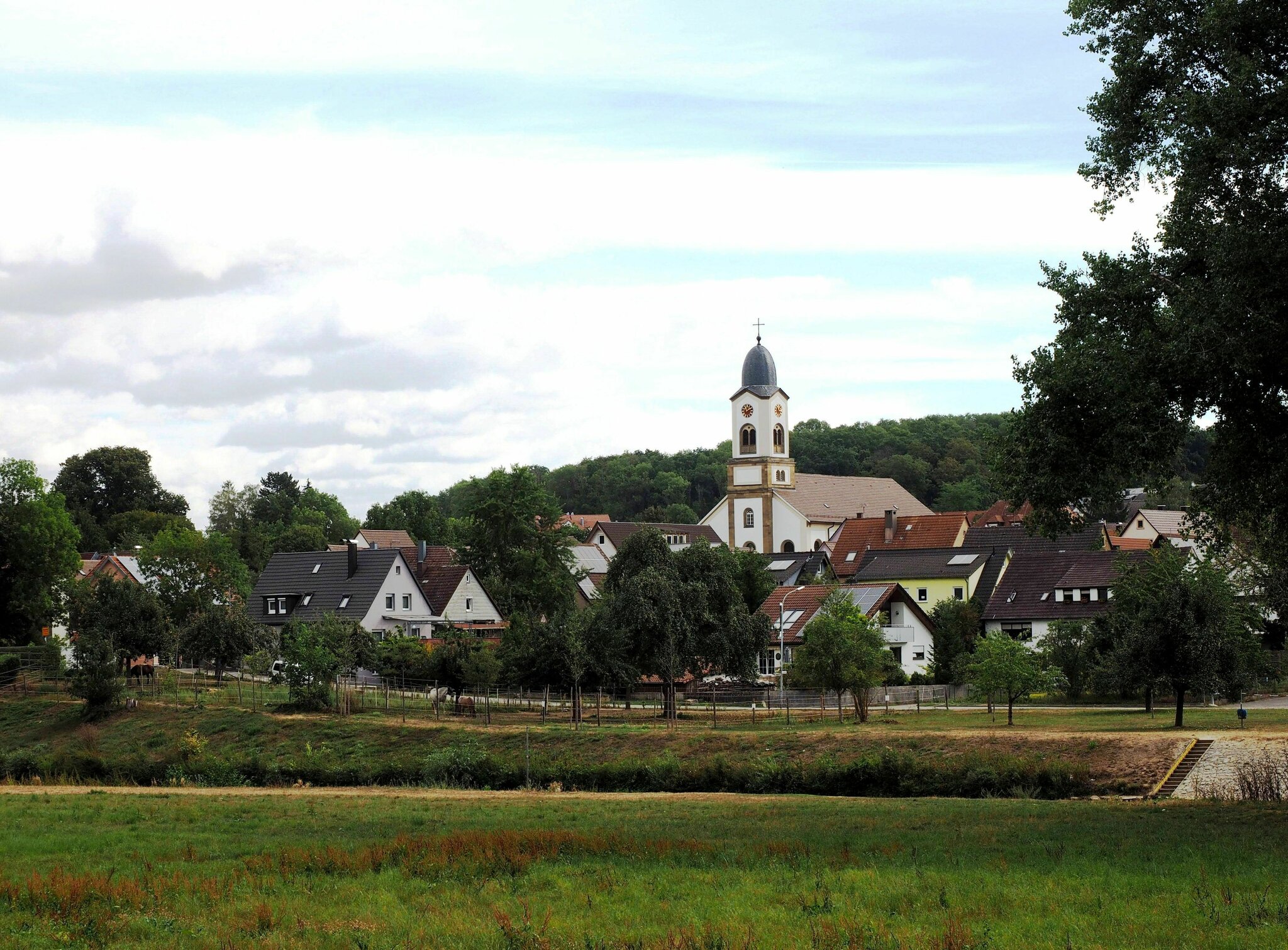 Untergriesheim Die St. Johannes Baptista Kirche Neckarsulm
