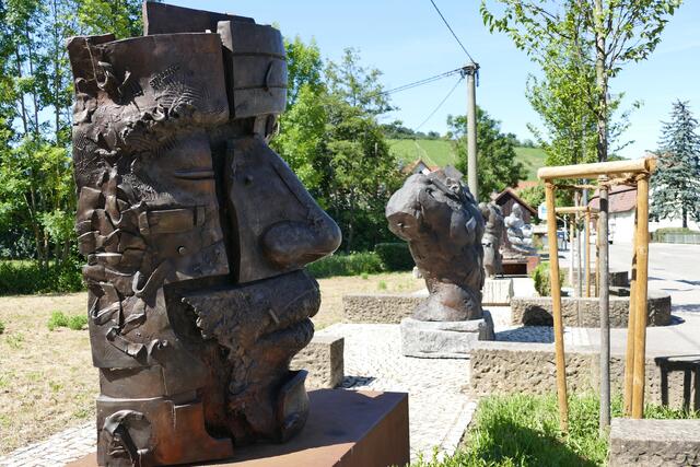 2019 - Skulpturen von Gunther Stilling entlang der Maulbronner Straße