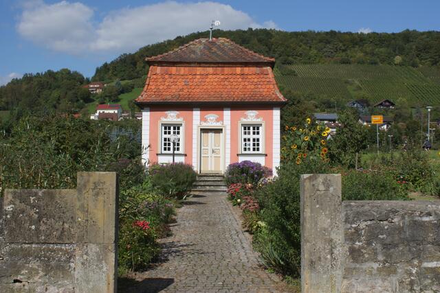 Das Teehaus in Forchtenberg gehört natürlich auch zu den schönen Seiten in Hohenlohe. Deshalb ist es beim Memo-Spiel mit dabei. | Foto: Gerlinde Müller