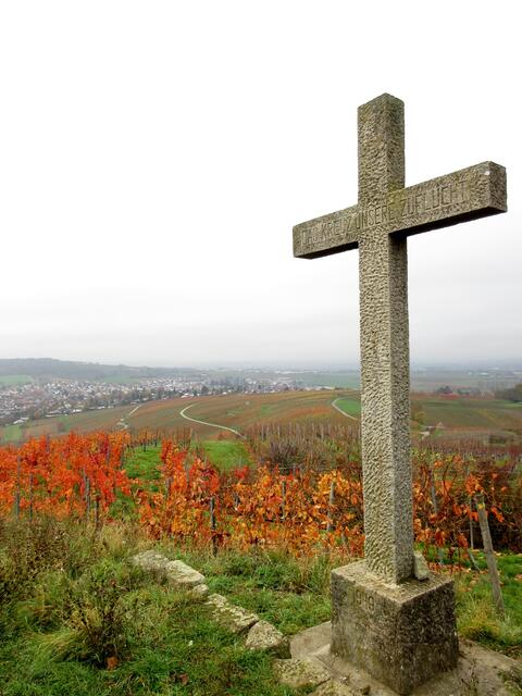 Diesiges, trübes Wetter am Staufenberg.