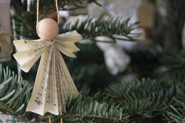 Engel als Weihnachtsbaumdeko