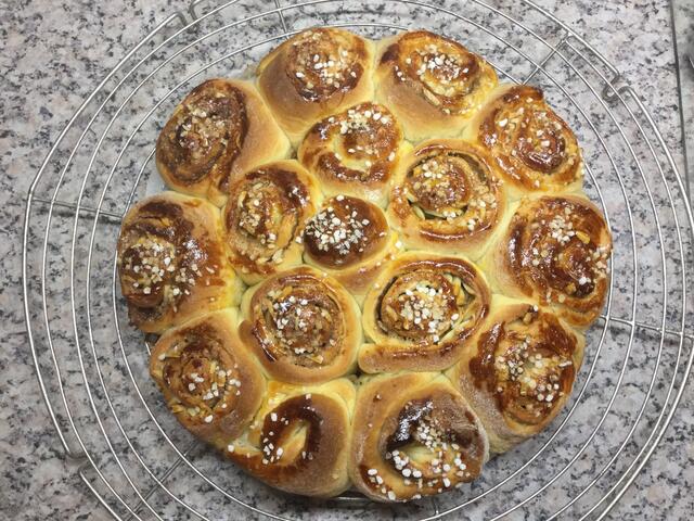Bei uns gibt es am 1.Advent Schwedische Zimtschnecken zum Nachmittagskaffee