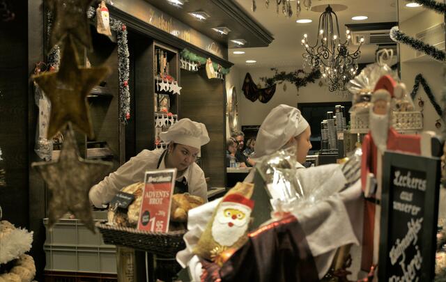 In der Weihnachtsbäckerei