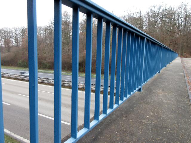 Brücke beim Untergruppenbacher Aboretum. Am 10.12. führte die Tour in einer 8 um das Koppenbrünnele herum.