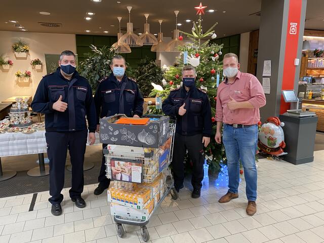Vom Kaufland Eppingen wurden verschiedene Inhalte für das Überraschungspaket gespendet. Vielen Dank dafür!