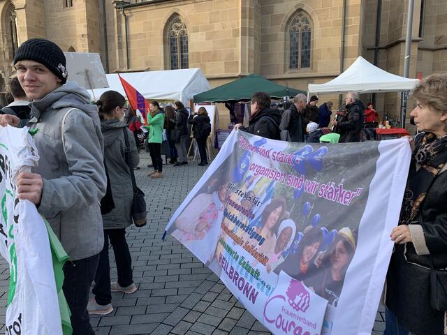 Am Internationalen Tag gegen Gewalt an Frauen