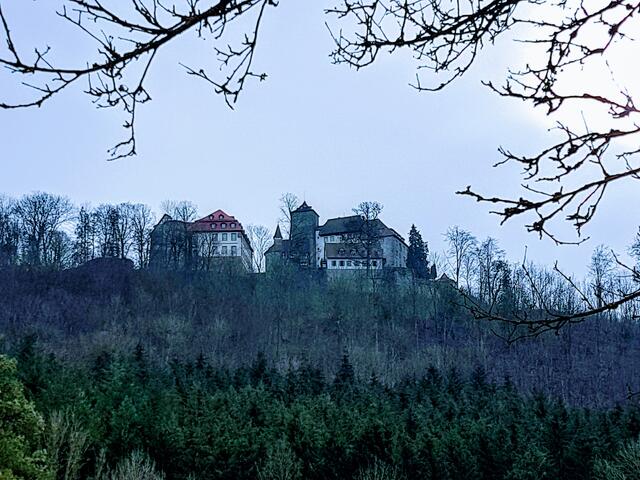 Schloss und Burg Stetten im Februar 2021