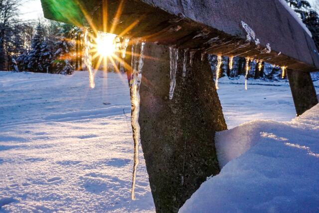 Gewonnen hat auch Laura Hannemann mit diesem  schönen eisigen Lichtblick, den die Wintersonne hier zaubert. | Foto: Laura Hannemann
