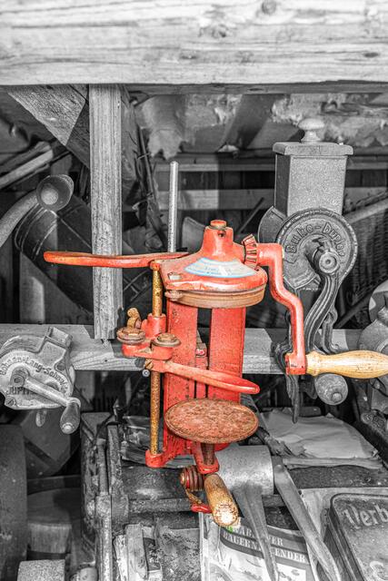 Dosenverschlussmaschine