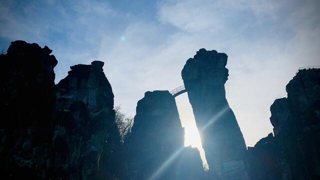 Die Schiefen Externsteine im Winter 2020