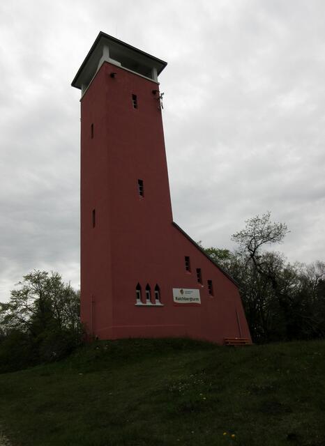 Der Raichberg-Turm wird vom Schwäbischen Albverein betreut und war coronabedingt geschlossen.