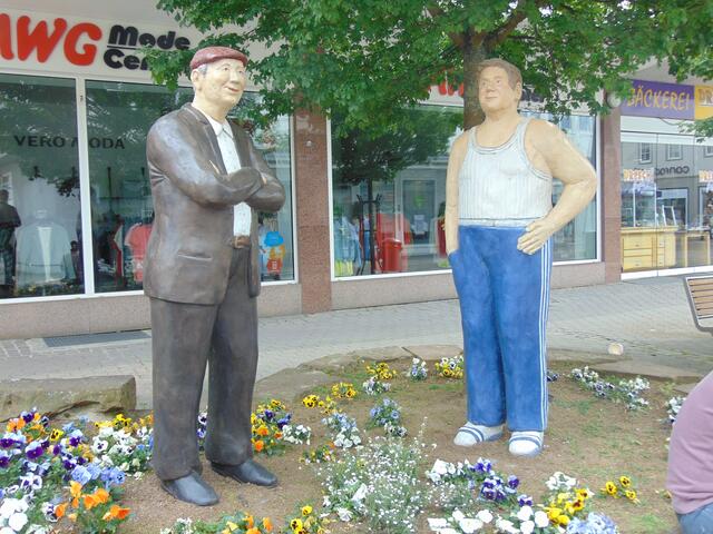 "Hallo, wie gehts? Schon wieder am Lauftraining?"