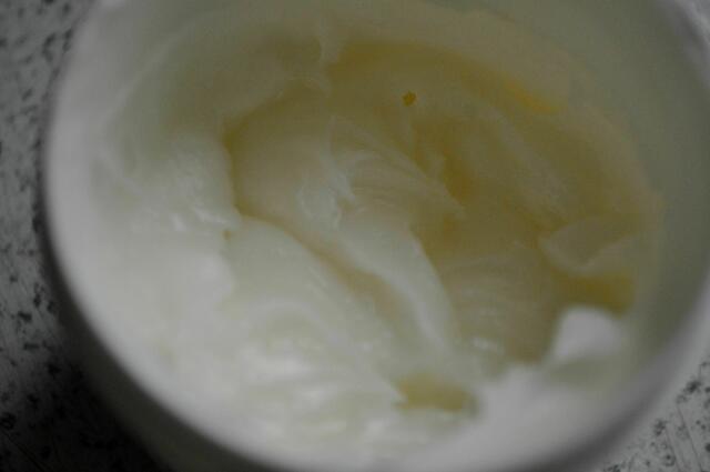 Nun ist die Deocreme fertig. | Foto: Daniela Somers