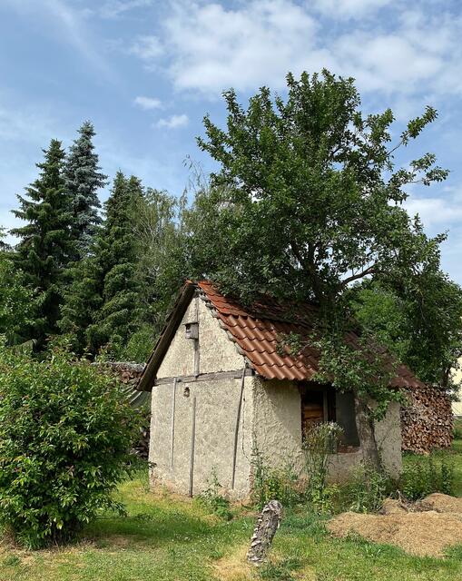 ein „Lagerhüttchen“