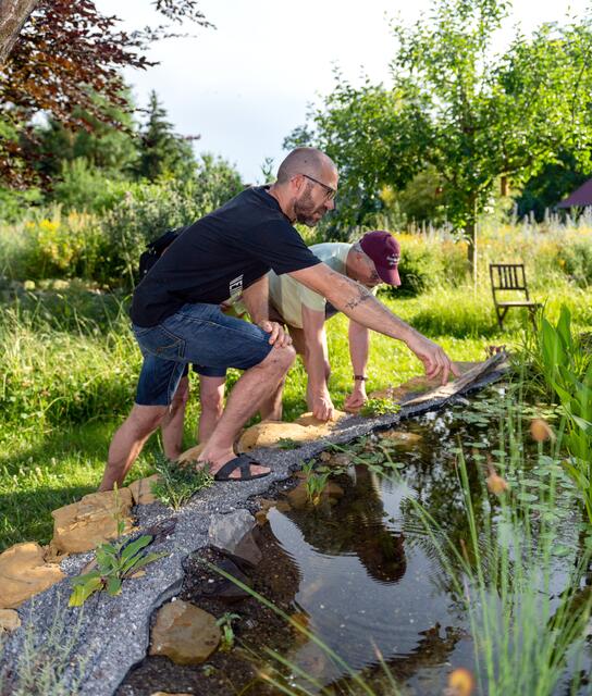 Wo sind sie denn? Die Frösche zeigten sich bei diesem Trubel nicht. | Foto: Mario Berger