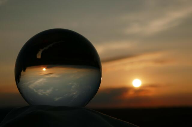 Sonnenuntergang in der Lenskugel I