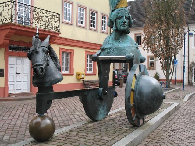 Skulptur von Jürgen Goertz, Mingolsheim