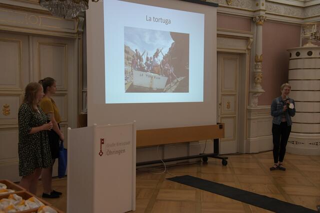 Verena Engert entführt die Besucher in die Welt von "La tortuga". | Foto: Frank Lutz