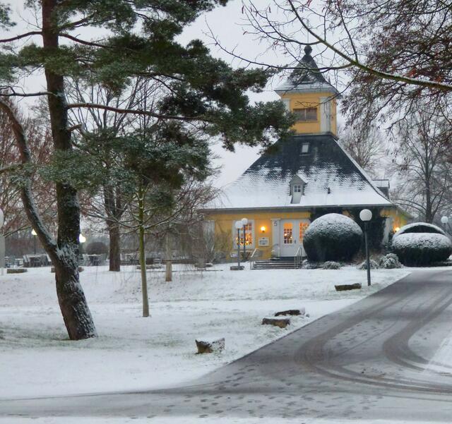 Winteridylle im Salinenpark - ein Urlaubstag im Schnee