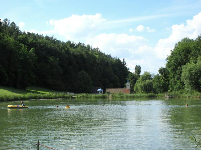 Badeurlaub in Krautheim-Unterginsbach am idyllischen See