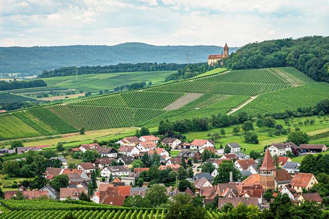 Weinort Haberschlacht und Schloss Stocksberg
