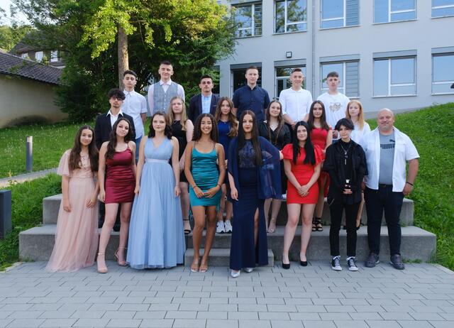 Klasse 10d mit ihrem Klassenlehrer Kai Eckert