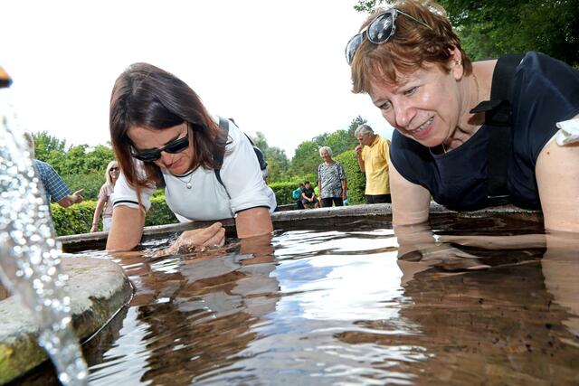 Margarete Beimann und Renate Mildner (links). | Foto: Ralf Seidel