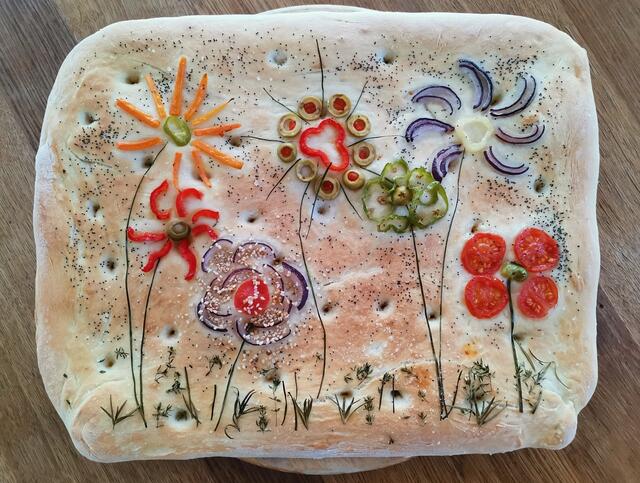 Blumenwiese-Focaccia