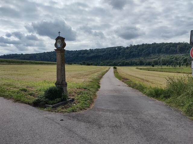 Da geht es weiter auf dem Jagstradweg