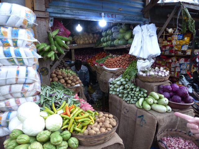 Gemüsehändler in Kotagiri (Südindien)