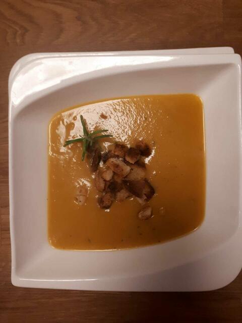Karotten-Kartoffelsuppe