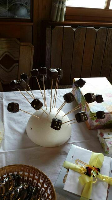 Glückswürfel als Cake Pops selbstgemacht
