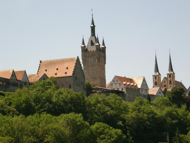. . . und nochmal der Blick auf die Kaiserpfalz Bad Wimpfen am Berg.