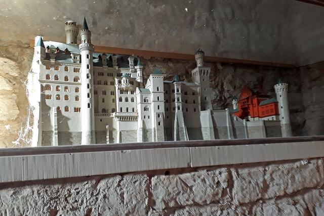 Modell von Neuschwanstein in der Burg Krautheim