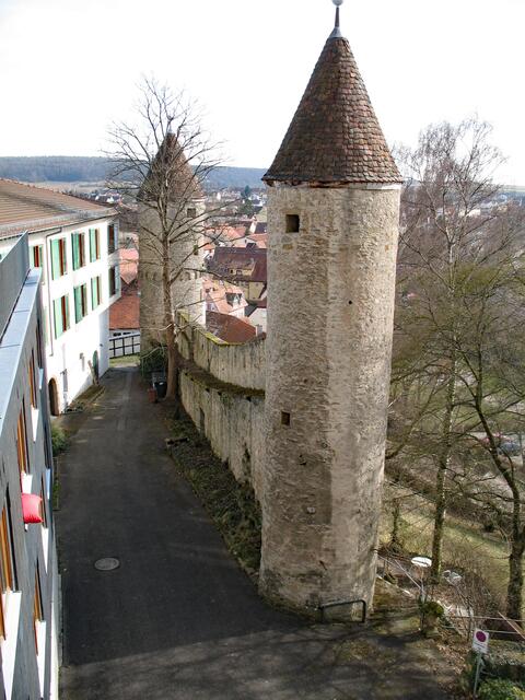 Weg entlang der Gundelsheimer Stadtmauer