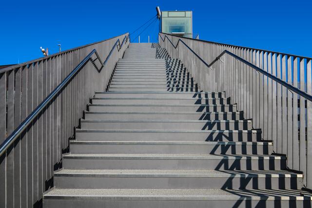 Treppensteigen??? Aber nur, wenn der Aufzug nicht funktioniert!