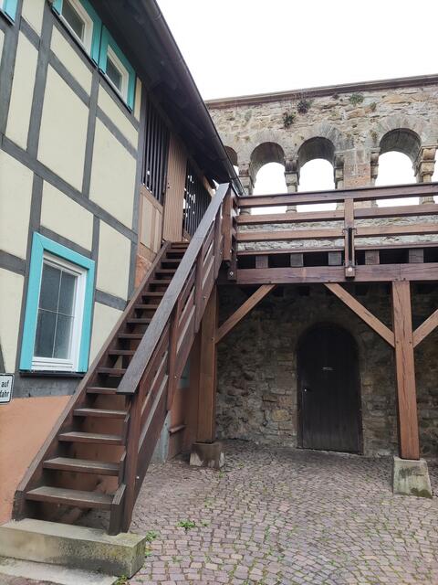 Treppe hoch zum Ausblick