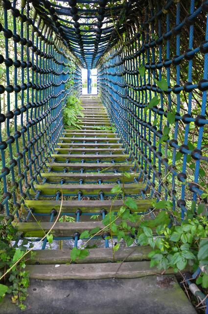 Kinderspielplatzbrücke in Neckargartach
